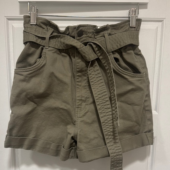 Garage High Belted Women's Shorts- Small - Picture 2 of 4